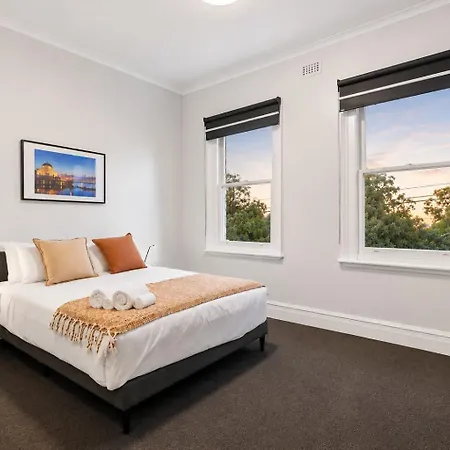 Heritage-Style Boutique Hotel, Port Melbourne-2